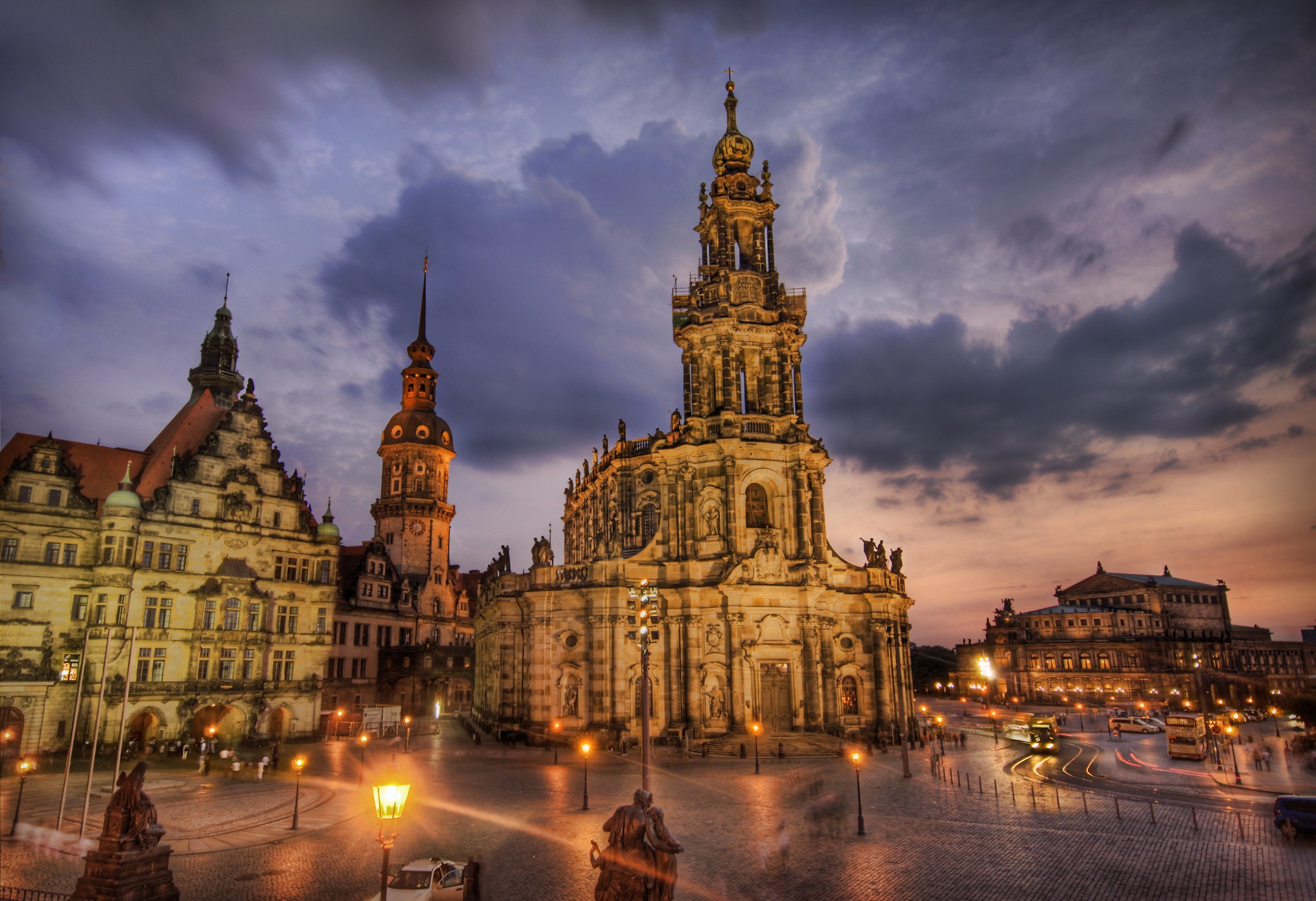 GoExplore – Exclusive Private Tours Europe – Custom Tailored VIP Tours